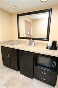 Hampton Inn & Suites Las Cruces 2350 E. Griggs Avenue