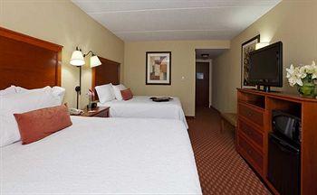 Hampton Inn Mchenry 1555 South Route 31