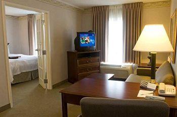 Residence Inn Newport Middletown (Rhode Island) 325 West Main Road