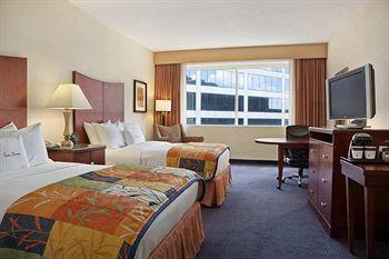 Doubletree Hotel Downtown Nashville (Tennessee) 315 4th Avenue North