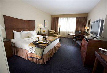 Doubletree Hotel Downtown Nashville (Tennessee) 315 4th Avenue North