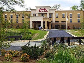 Holiday Inn Express Hotel & Suites Auburn Opelika 1801 Capps Landing