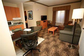 Hampton Inn and Suites East UCF Orlando 3450 Quadrangle Blvd