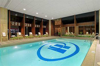 Hilton Hotel Airport Philadelphia 4509 Island Avenue