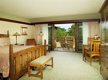 The Lodge at Torrey Pines San Diego 11480 North Torrey Pines Road, La Jolla