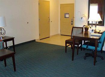 Hampton Inn and Suites Smithfield (Virginia) 200 Vincents Crossing