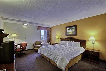 Americas Best Value Inn and Suites Terre Haute 3053 Us Highway 41 S