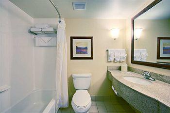 Holiday Inn Express Hotel & Suites Springfield (Illinois) 3050 South Dirksen Parkway