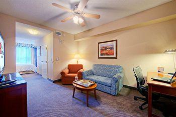 Holiday Inn Express Hotel & Suites Springfield (Illinois) 3050 South Dirksen Parkway