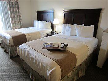 Baymont Inn & Suites Granbury 1515 N PLAZA DR