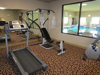 Baymont Inn & Suites Granbury 1515 N PLAZA DR