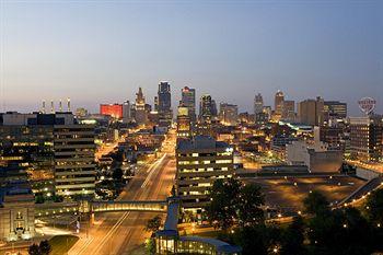 Westin Crown Center Hotel Kansas City (Missouri) 1 East Pershing Road