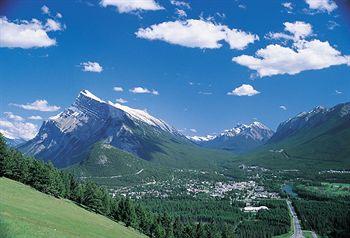 Juniper Hotel Banff 1 Timberline Way