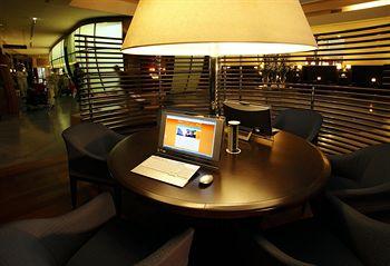 Sheraton Paris Airport Hotel & Conference Centre Roissy-en-France Bp 35051 Tremblay En France