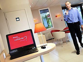 Ibis Hotel Senlis Route Nationale 324 BP 74