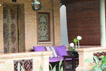 Shunti Ubud Village and Spa Bali Jl. Raya Pengosekan