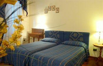 Locanda de'Ciompi Bed & Breakfast Florence Via Pietrapiana 28