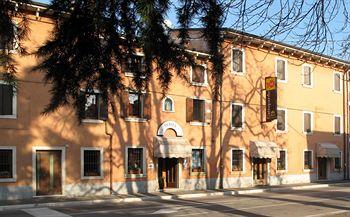 Gattopardo Hotel Villafranca di Verona Via Cavour 19