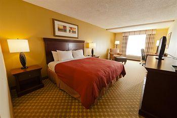 Country Inn & Suites Atlanta Airport South College Park 5100 West Fayetteville Road/ 1808 Phoenix Blvd