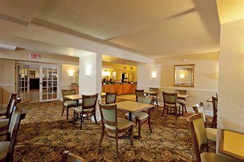 Country Inn & Suites Atlanta Airport South College Park 5100 West Fayetteville Road/ 1808 Phoenix Blvd