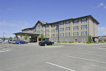 Country Inn & Suites Grand Forks 3101 S 42ND ST