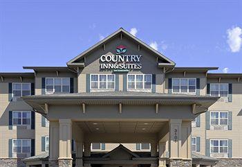 Country Inn & Suites Grand Forks 3101 S 42ND ST