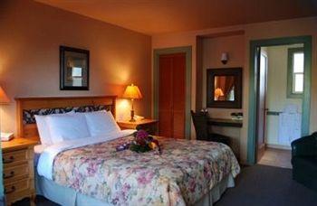 Vineyard Inn Sonoma 23000 Arnold Dr