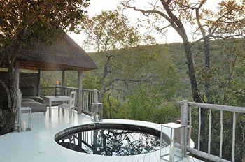 Clifftop Lodge Vaalwater PO Box 523 Welgevonden Private Game Reserve