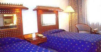 Ashok Country Resort New Delhi 30, Rajokri Road, Kapashera