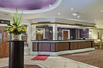 Hilton St Annes Manor Hotel Bracknell Wokingham London Road