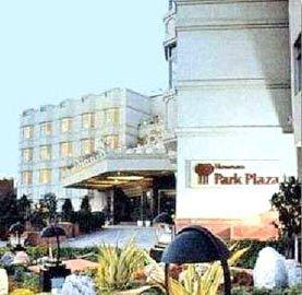 Howard Park Plaza Hotel Agra Fatehabad Road