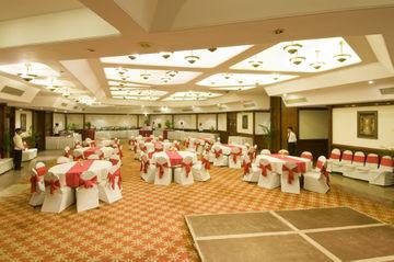 Howard Park Plaza Hotel Agra Fatehabad Road