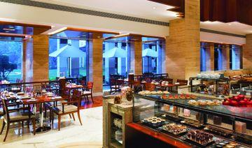 Hyatt Regency Hotel New Delhi Bhikaiji Cama Place Ring Road