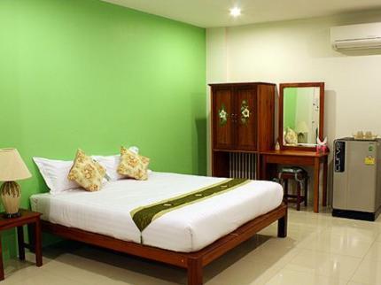 Smile Hua Hin Resort 250/139 Soi Huahin 94 Petchkasem Road