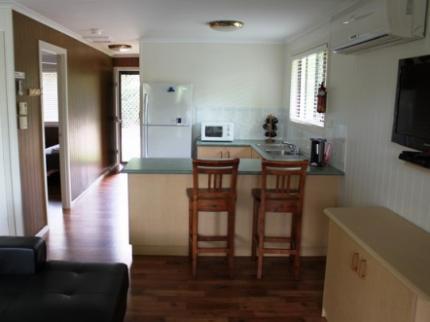 Sanctuary Lakes Beach Resort Hervey Bay 1 Shell Street Urangan