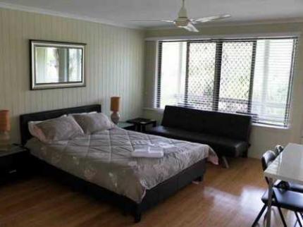 Sanctuary Lakes Beach Resort Hervey Bay 1 Shell Street Urangan