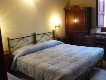 Cagliari Novecento Bed and Breakfast Via G. Mary Angioy n. 23