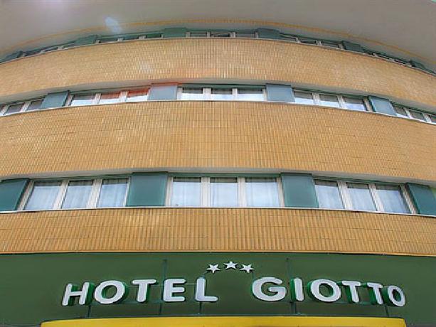 Hotel Giotto Rome Via Cardinal Passionei 35