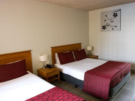 Comfort Inn Robert Towns Townsville 261 Stanley Street