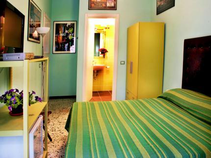 Angolo Romano Bed and Breakfast Rome Via Luigi Rizzo 47