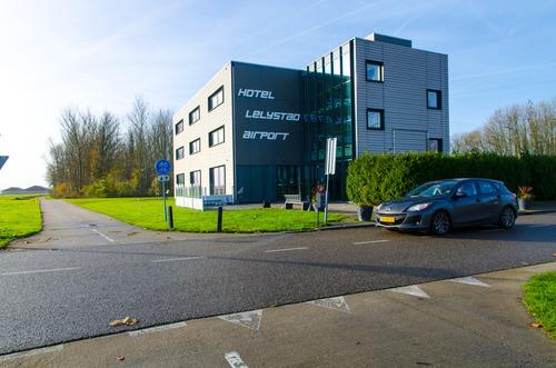 Hotel Lelystad Airport Airport Plaza 1