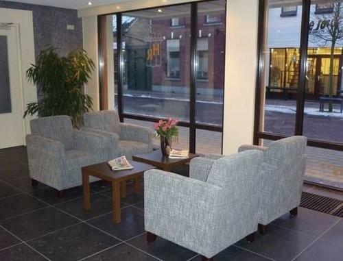 Hotel Rozenburg Emmastraat 26