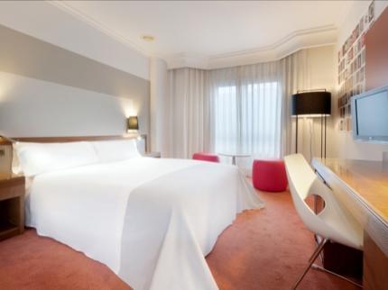 Tryp Los Galeones Hotel Vigo Avenida de Madrid 21