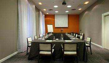 Photo of Petit_Palace_Embassy