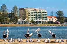 the oaks waterfront resort the entrance is situated on the central coast