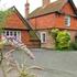 Book Hotel in Pangbourne, England, United Kingdom, Herons Farm
