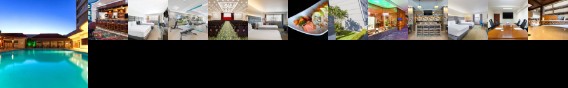 Crowne Plaza Hotel Corobici