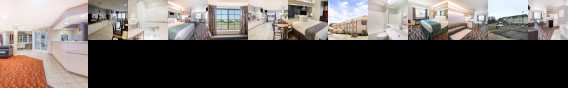 Microtel Claremore