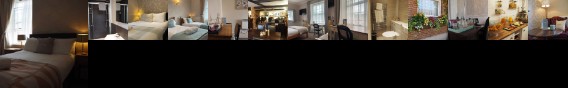 Fairlawn House