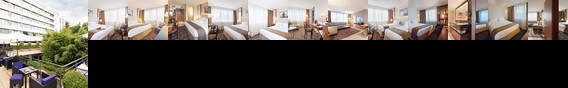 Courtyard Paris Neuilly